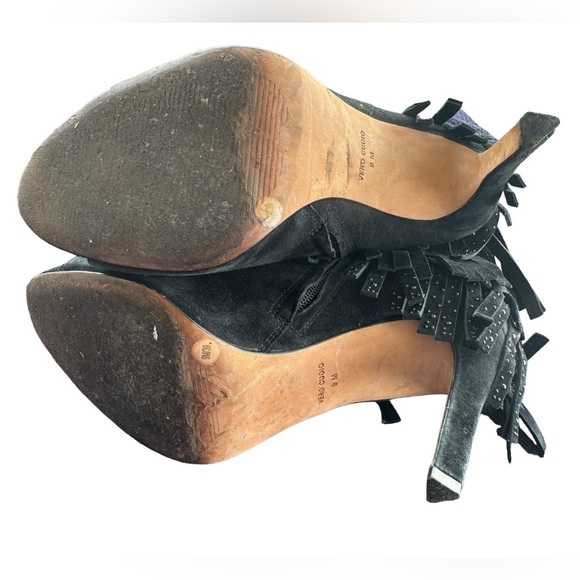 Ma-Raimi bcbg Black suede open toe fringe bootie size 9 - Picture 4 of 4